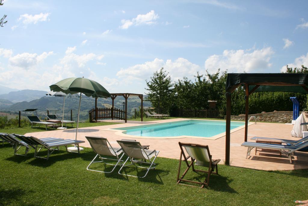 Agriturismo Il Sentiero Vila Montalto delle Marche Exterior foto