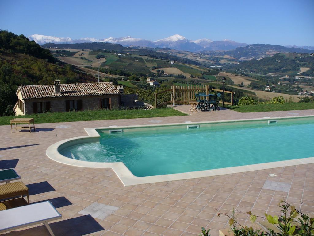 Agriturismo Il Sentiero Vila Montalto delle Marche Exterior foto