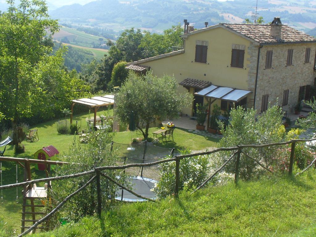 Agriturismo Il Sentiero Vila Montalto delle Marche Exterior foto