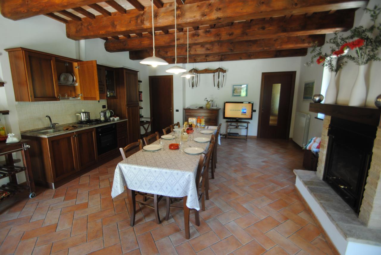 Agriturismo Il Sentiero Vila Montalto delle Marche Exterior foto
